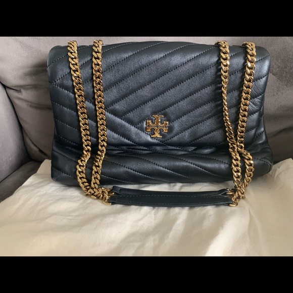 Tory Burch Handbags - Tory burch KIRA CHEVRON CONVERTIBLE SHOULDER BAG